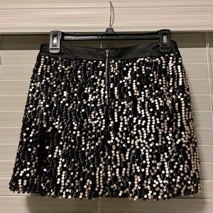 Forever 21 Black & Gold Sequin Mini Skirt